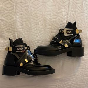 Balenciaga buckle boots